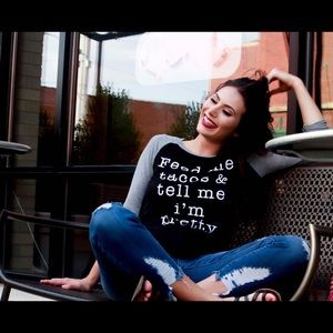 Quarter sleeve shirt